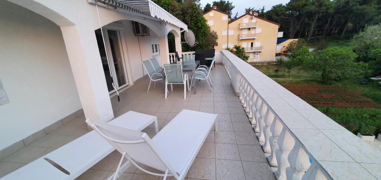 Casa Blanca, Biograd na Moru Apartment Luaran gambar